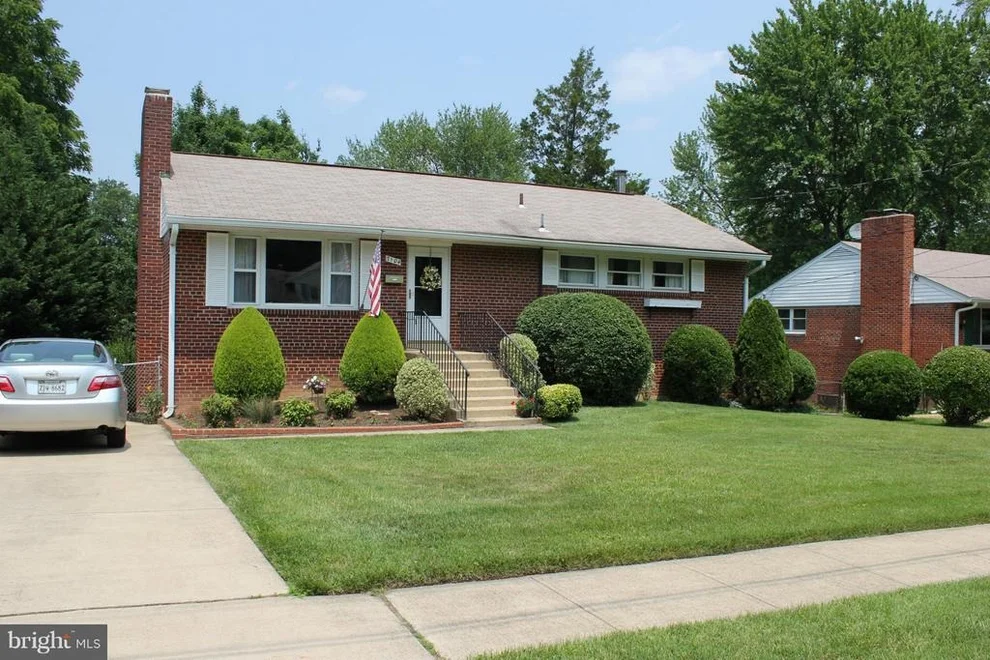 Unit for sale at 7104 FALCON STREET, ANNANDALE, VA 22003