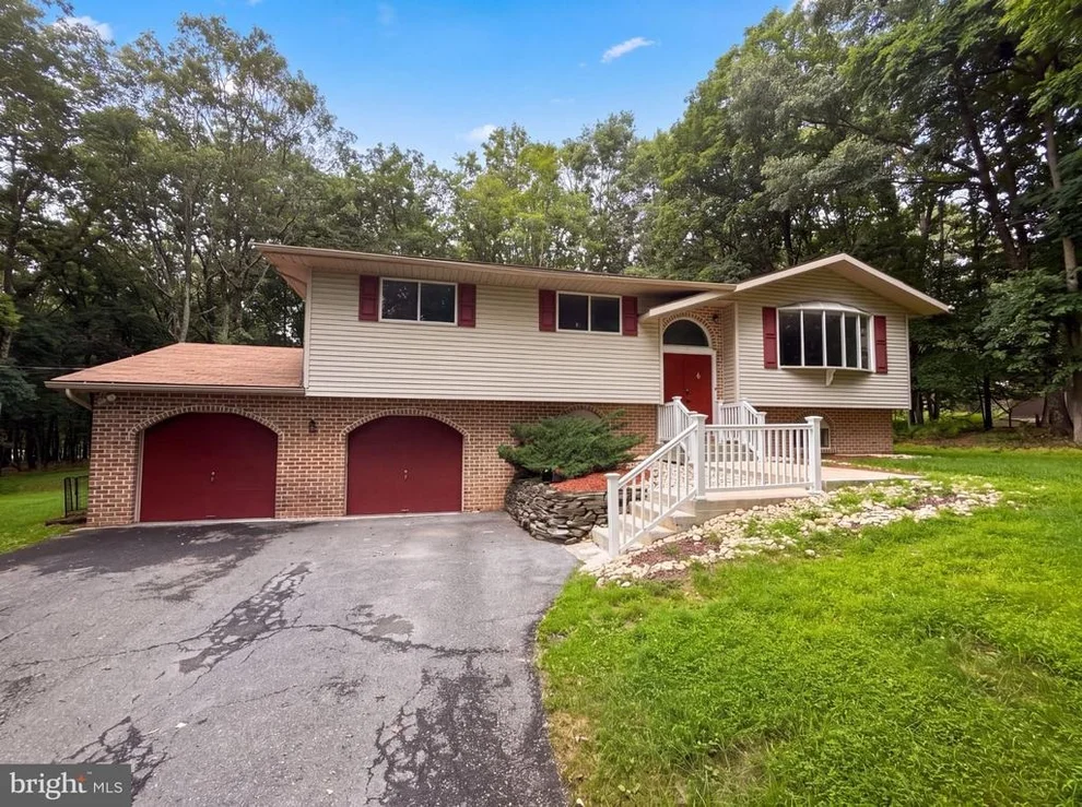 Unit for sale at 277 APACHE DRIVE, EFFORT, PA 18330