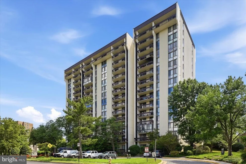 Unit for sale at 5300 HOLMES RUN PARKWAY, ALEXANDRIA, VA 22304