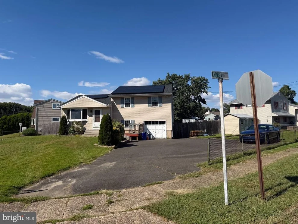 Unit for sale at 812 W 3RD AVENUE, RUNNEMEDE, NJ 08078