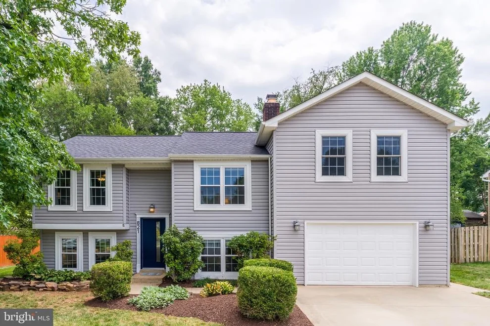 Unit for sale at 821 CATTAIL LANE NE, LEESBURG, VA 20176