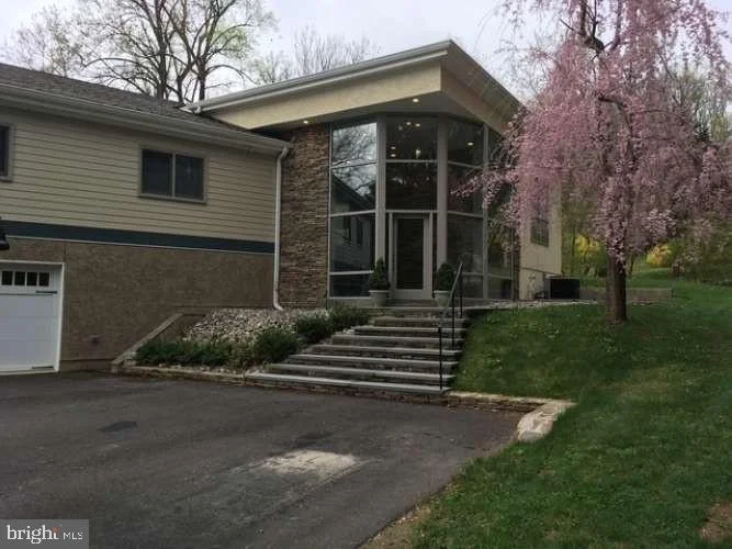 Unit for sale at 215 OAKWOOD LANE, PHOENIXVILLE, PA 19460
