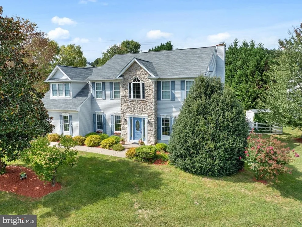 Unit for sale at 13700 SAMHILL DRIVE, MOUNT AIRY, MD 21771