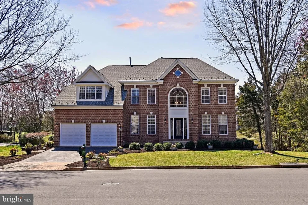 Unit for sale at 7712 ROYAL SYDNEY DRIVE, GAINESVILLE, VA 20155