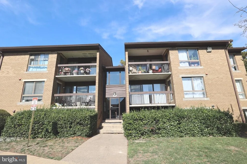 Unit for sale at 545 FLORIDA AVENUE, HERNDON, VA 20170
