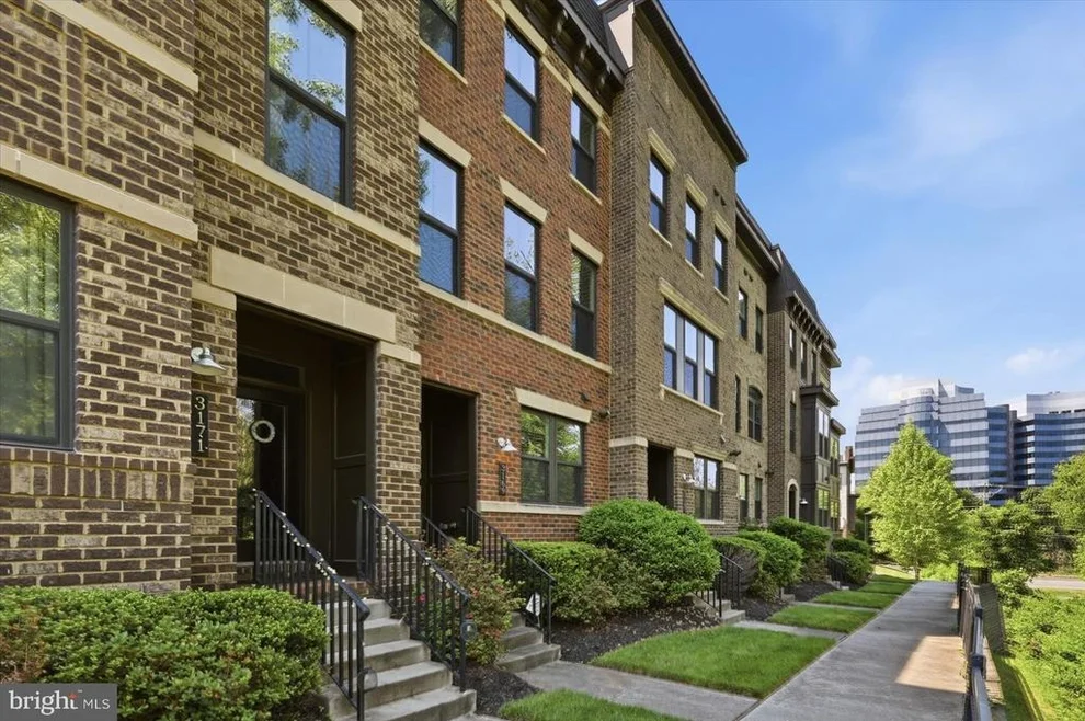 Unit for sale at 3169 VIRGINIA BLUEBELL COURT, FAIRFAX, VA 22031