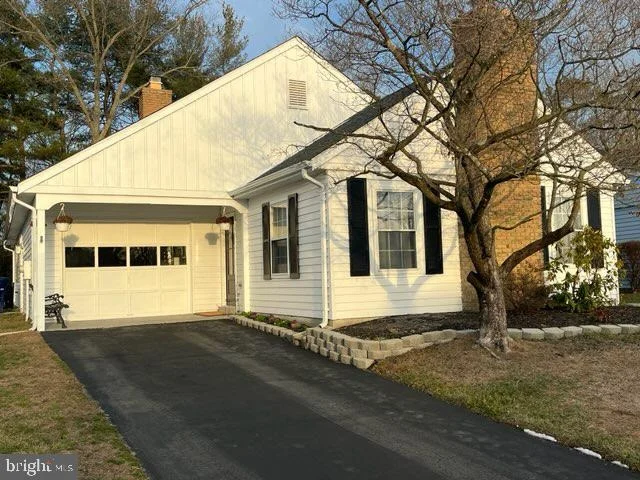 Unit for sale at 8 ANDOVER COURT, SOUTHAMPTON, NJ 08088