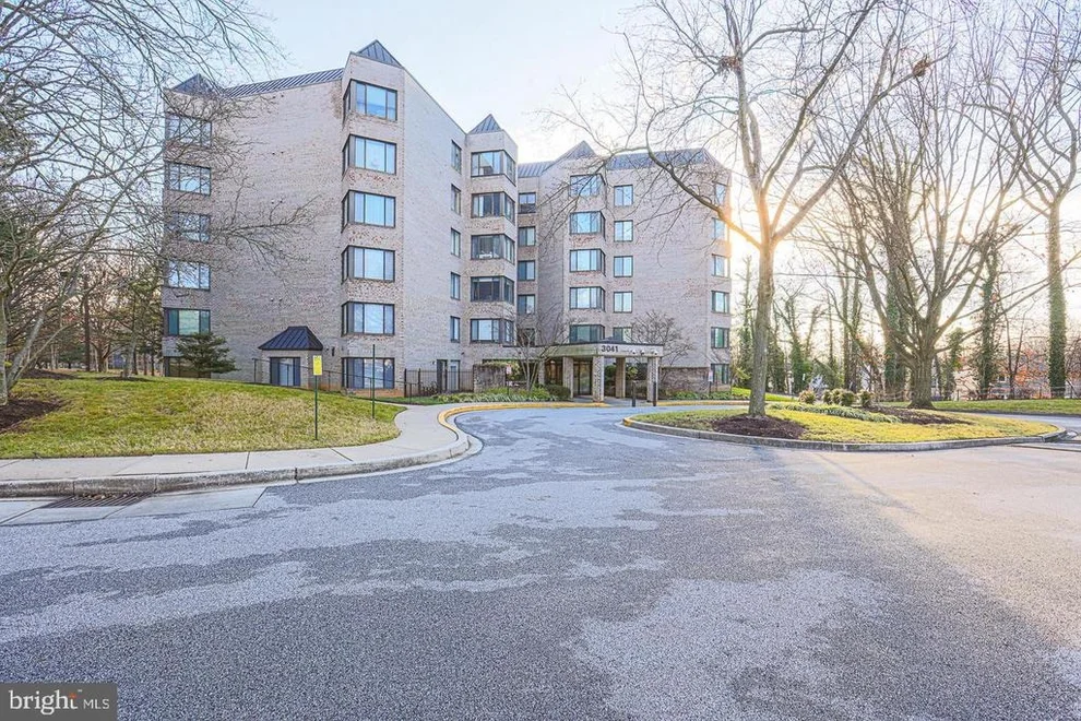 3041 Fallstaff Road