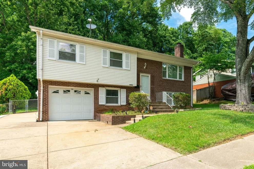 Unit for sale at 14802 DYER DRIVE, WOODBRIDGE, VA 22193