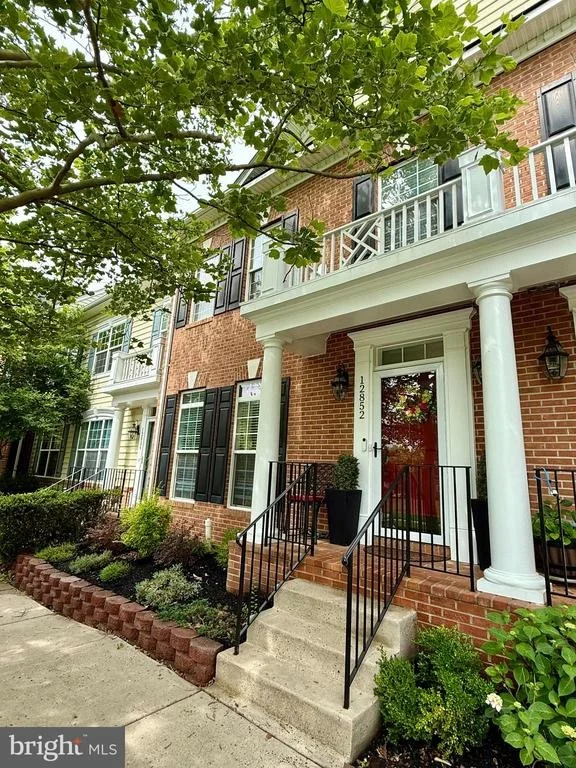 Unit for sale at 12852 MARBLESTONE DRIVE, WOODBRIDGE, VA 22192