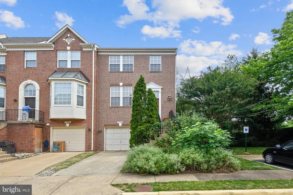 Unit for sale at 13500 MARTHA JEFFERSON PLACE, HERNDON, VA 20171