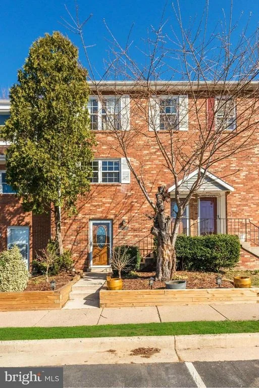 Unit for sale at 15016 CHERRYDALE DRIVE, WOODBRIDGE, VA 22193