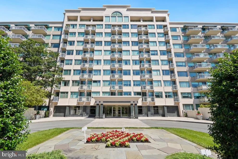 Unit for sale at Whitley Park Terrace WHITLEY PARK, BETHESDA, MD 20814