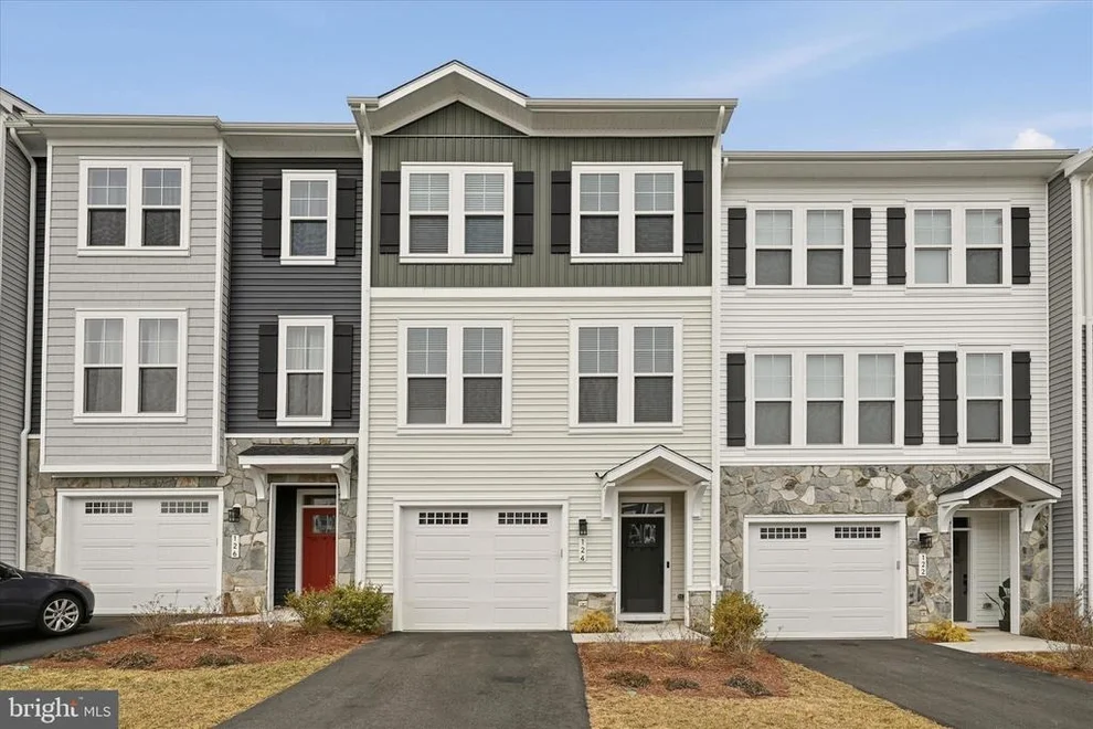Unit for sale at 124 CHECKERSPOT WAY, LAKE FREDERICK, VA 22630