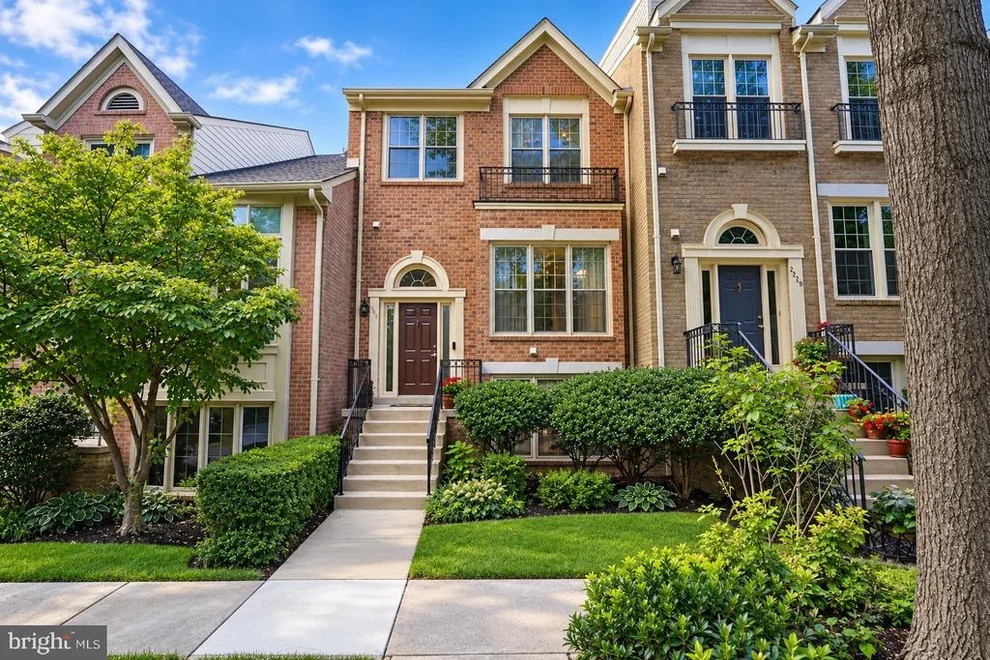 Unit for sale at 2277 KINGS GARDEN WAY, FALLS CHURCH, VA 22043