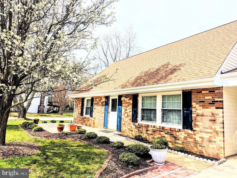 Unit for sale at 910 BARRINGTON DRIVE, WALDORF, MD 20602