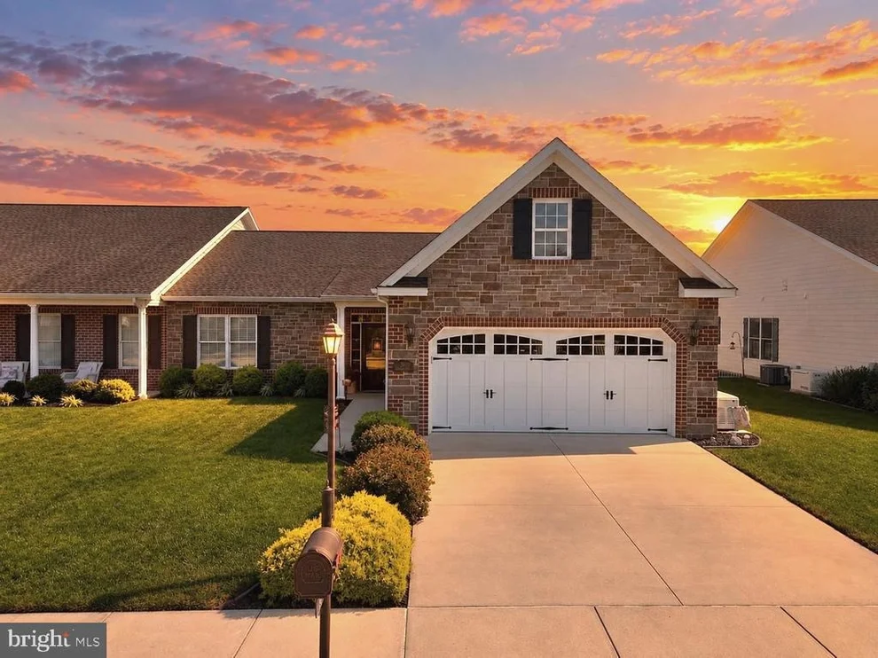 Unit for sale at 59 STEDTLE COURT, LITTLESTOWN, PA 17340