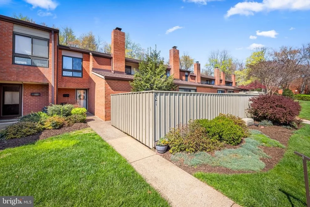 Unit for sale at 221 DEER FOX LANE, LUTHERVILLE TIMONIUM, MD 21093