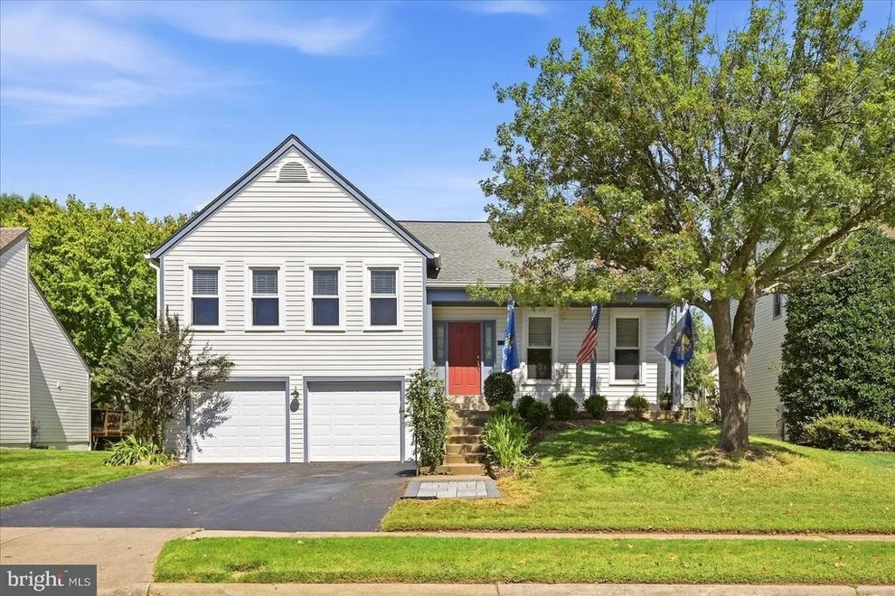 Unit for sale at 13704 SPRINGHAVEN DRIVE, CHANTILLY, VA 20151