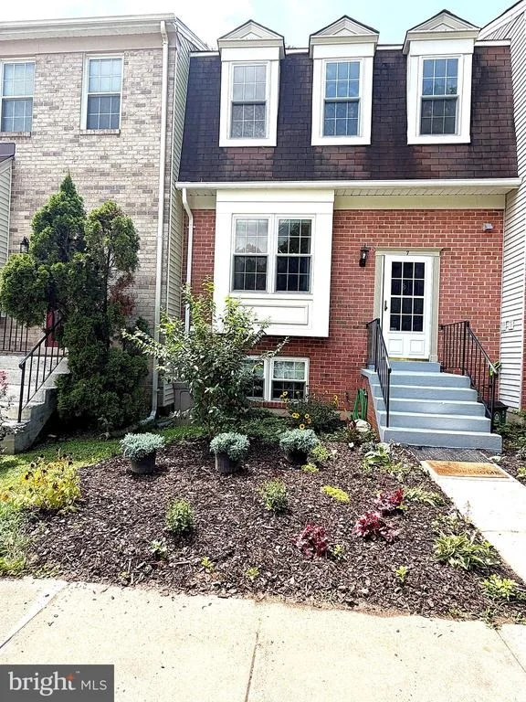 Unit for sale at 7 NARROWLEAF COURT, GAITHERSBURG, MD 20878