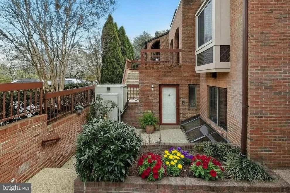 Unit for sale at 5233 KING CHARLES WAY, BETHESDA, MD 20814