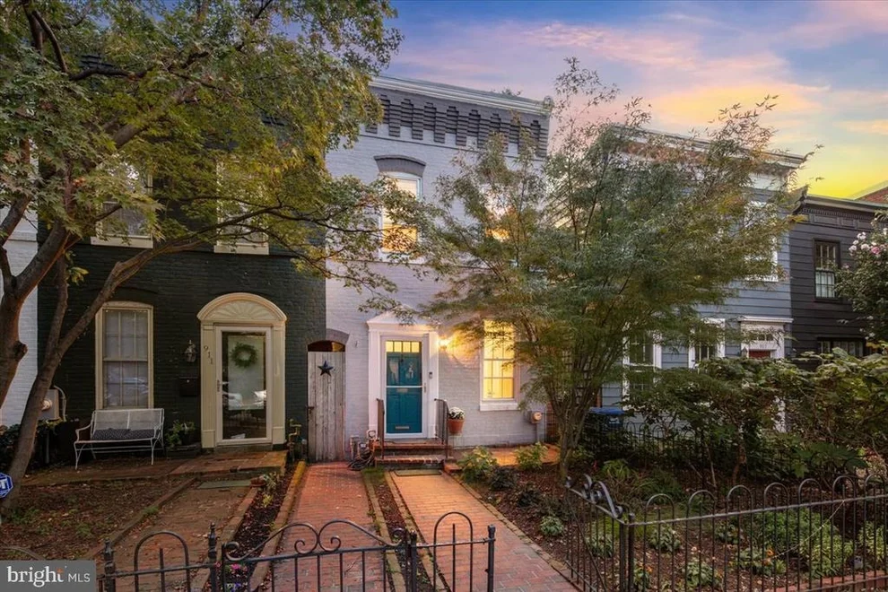 Unit for sale at 909 G STREET SE, WASHINGTON, DC 20003