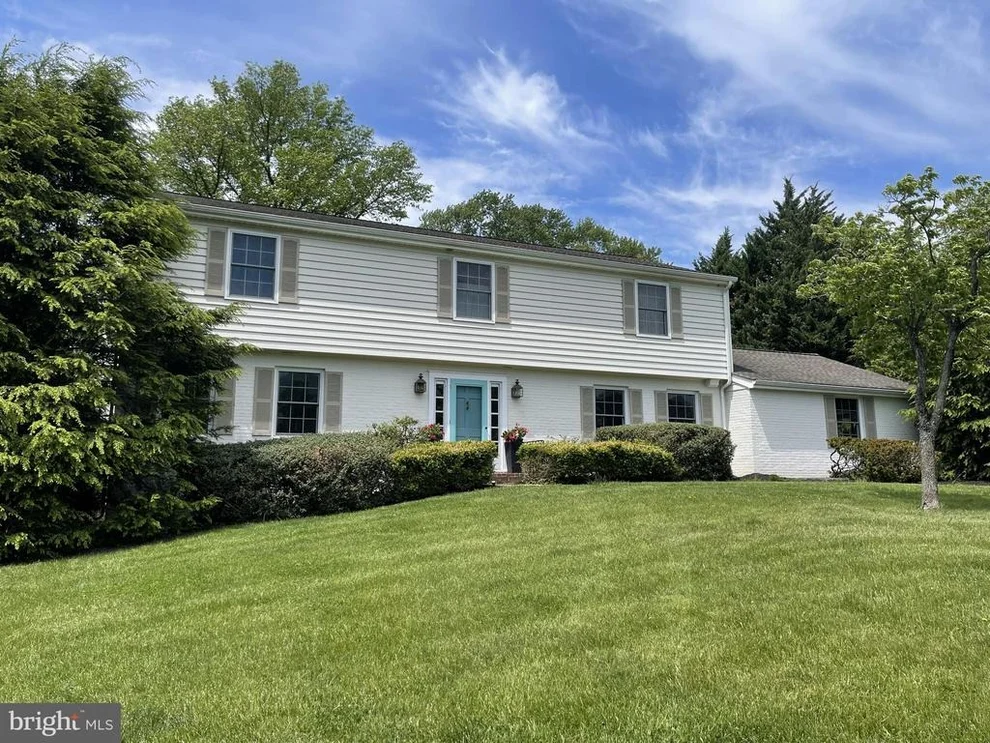 Unit for sale at 6 CANDLELIGHT COURT, LUTHERVILLE TIMONIUM, MD 21093