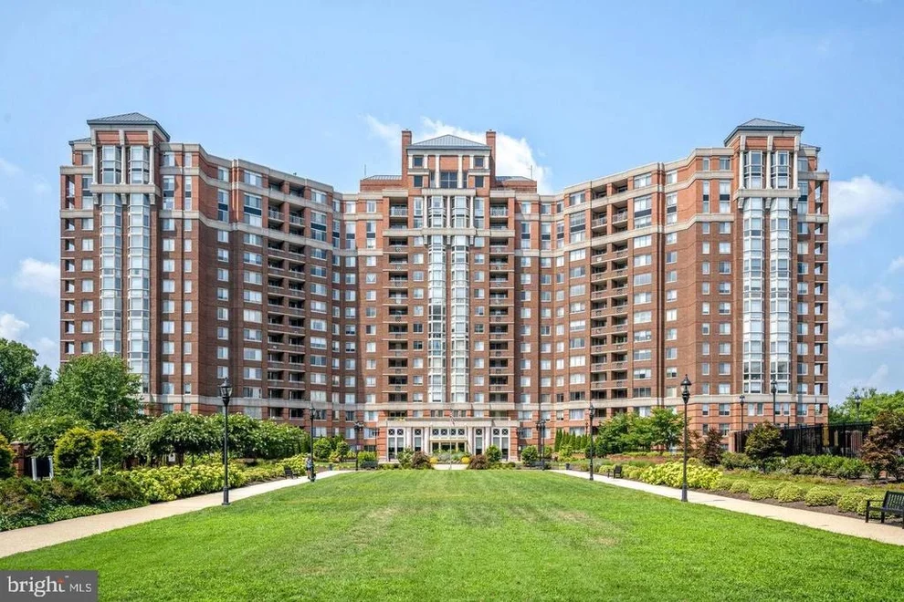 Unit for sale at 5809 NICHOLSON LANE, ROCKVILLE, MD 20852