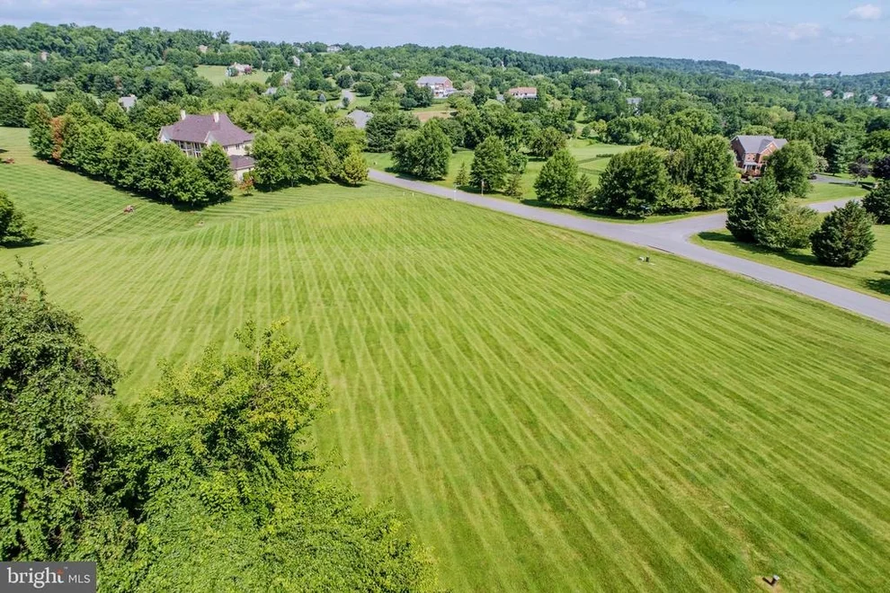 Unit for sale at 40611 FARM MARKET ROAD, LEESBURG, VA 20176