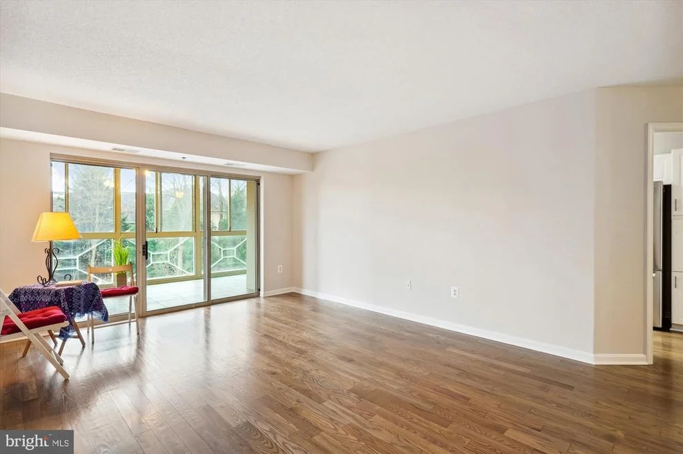 Unit for sale at 14809 PENNFIELD CIRCLE, SILVER SPRING, MD 20906