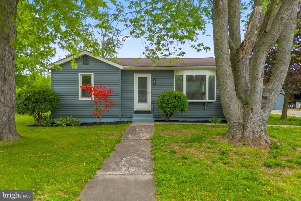 Unit for sale at 7 MEADOWVIEW AVENUE, PENNSVILLE, NJ 08070