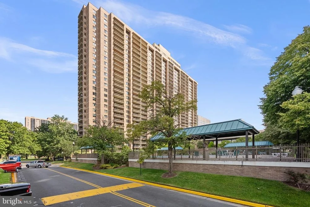 Unit for sale at 5505 SEMINARY ROAD, FALLS CHURCH, VA 22041