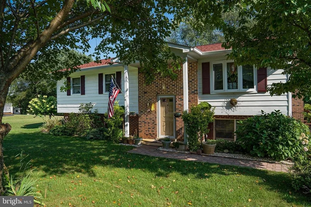 Unit for sale at 12627 MOLESWORTH DRIVE, MOUNT AIRY, MD 21771