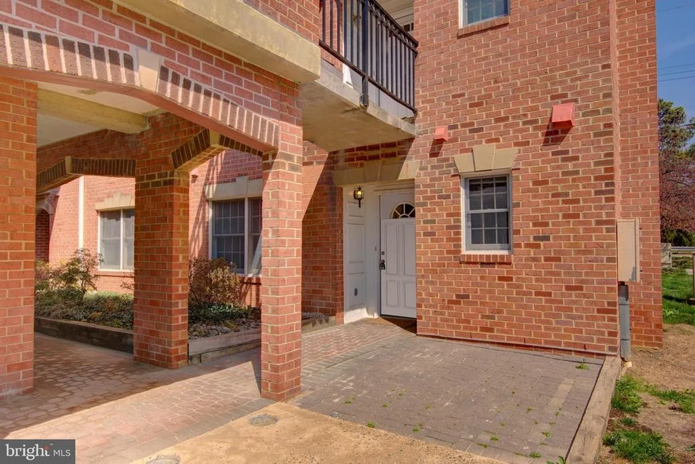 Unit for sale at 6908 FAIRFAX DRIVE, ARLINGTON, VA 22213