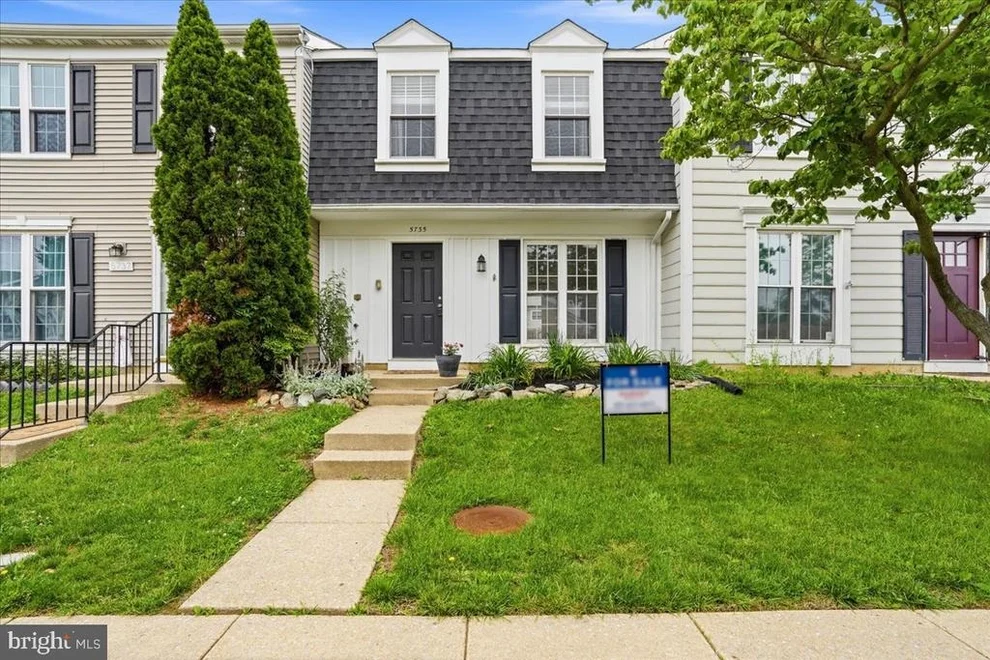 Unit for sale at 5735 SUNSET VIEW LANE, FREDERICK, MD 21703