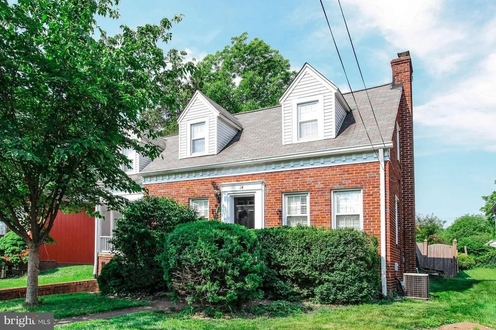 Unit for sale at 14 GARFIELD STREET N, ARLINGTON, VA 22201