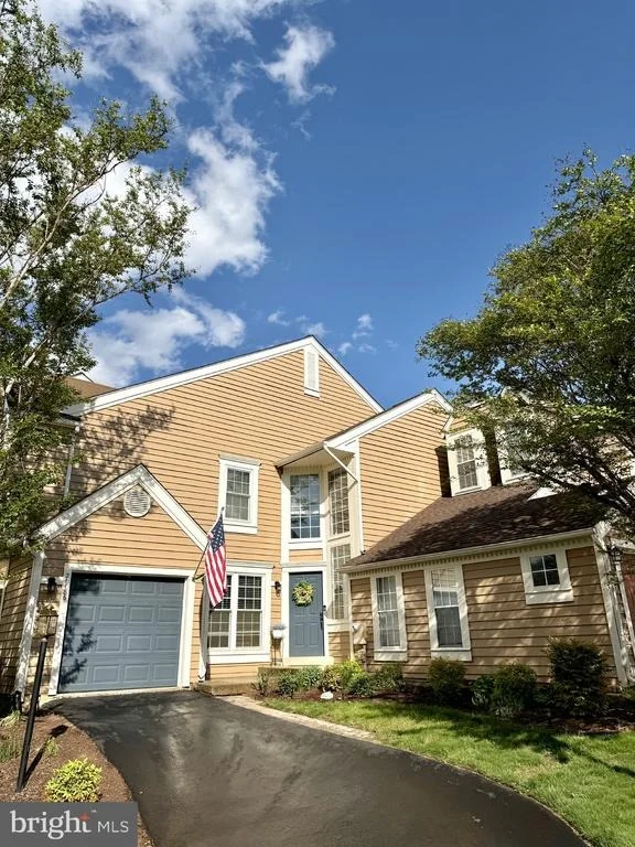 Unit for sale at 21186 VINELAND SQUARE, ASHBURN, VA 20147