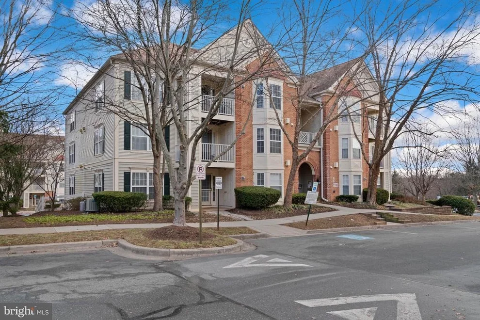 Unit for sale at 13401 FOUNTAIN CLUB DRIVE, GERMANTOWN, MD 20874