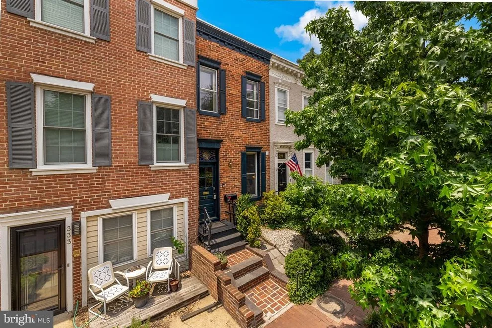Unit for sale at 331 11TH STREET SE, WASHINGTON, DC 20003