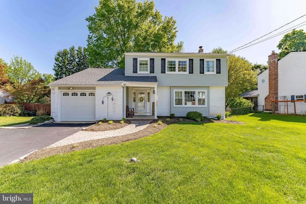 Unit for sale at 120 LAKEVIEW DRIVE, EXTON, PA 19341