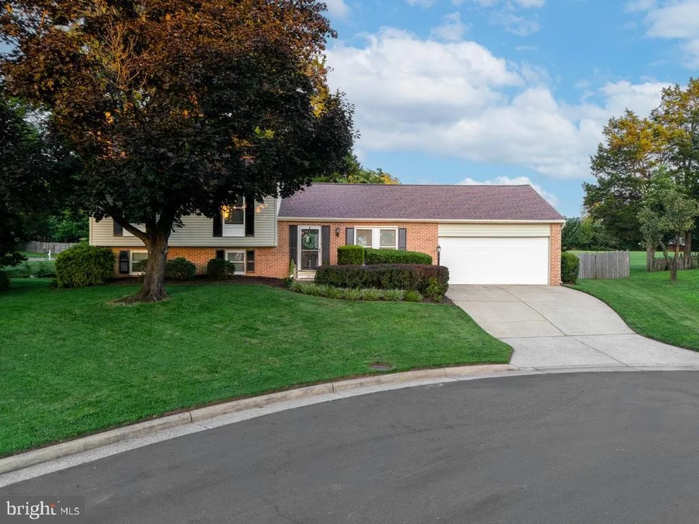 Unit for sale at 5512 FENCE POST COURT, CENTREVILLE, VA 20120
