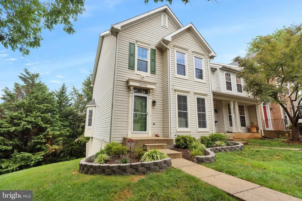 Unit for sale at 18900 QUIET OAK LANE, GERMANTOWN, MD 20874