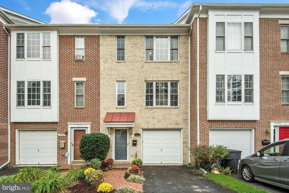 Unit for sale at 1636 TAYLOR STREET, ARLINGTON, VA 22204