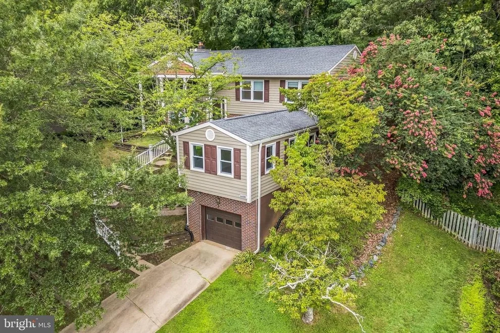 Unit for sale at 16080 DEER PARK DRIVE, DUMFRIES, VA 22025