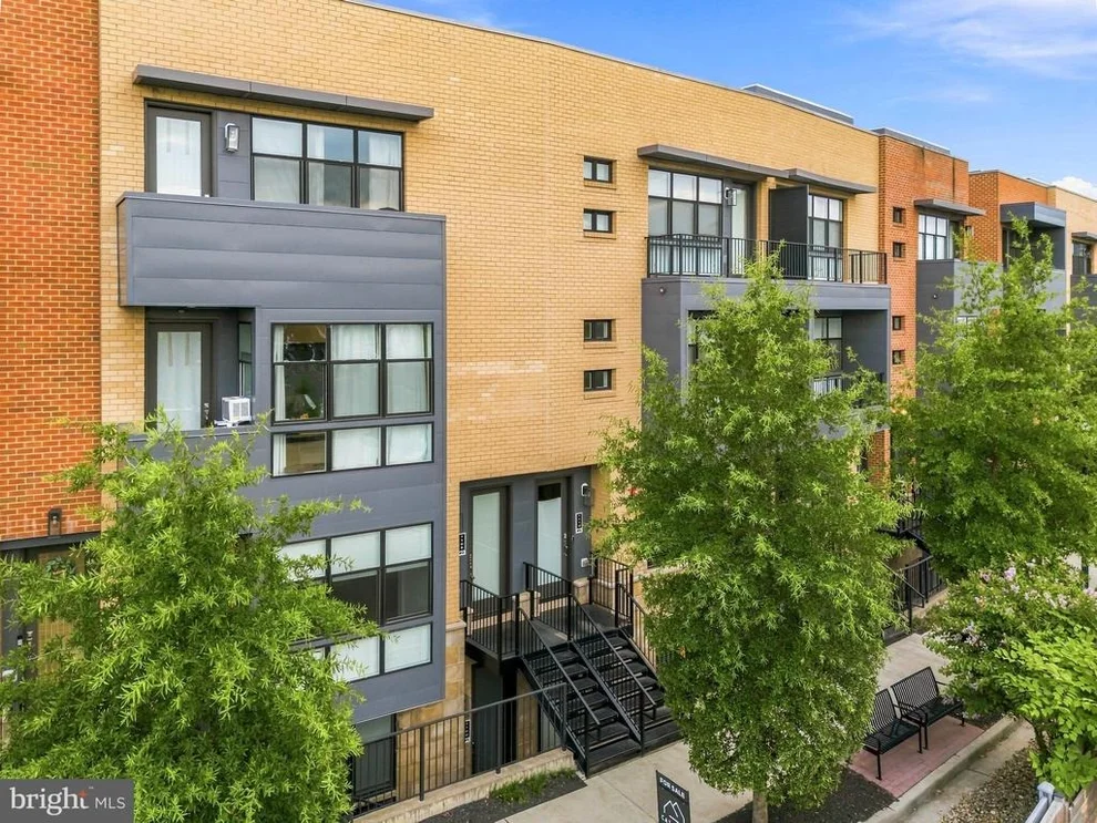 Unit for sale at 1110 SOUTH HIGHLAND STREET, ARLINGTON, VA 22204
