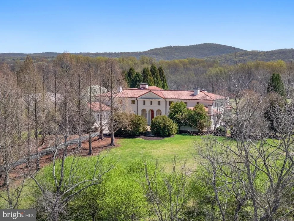 Unit for sale at 2547 HALFWAY ROAD, THE PLAINS, VA 20198