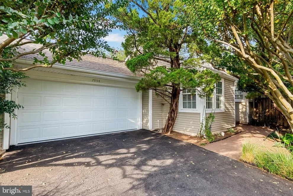 Unit for sale at 7554 CROSS GATE LANE, ALEXANDRIA, VA 22315