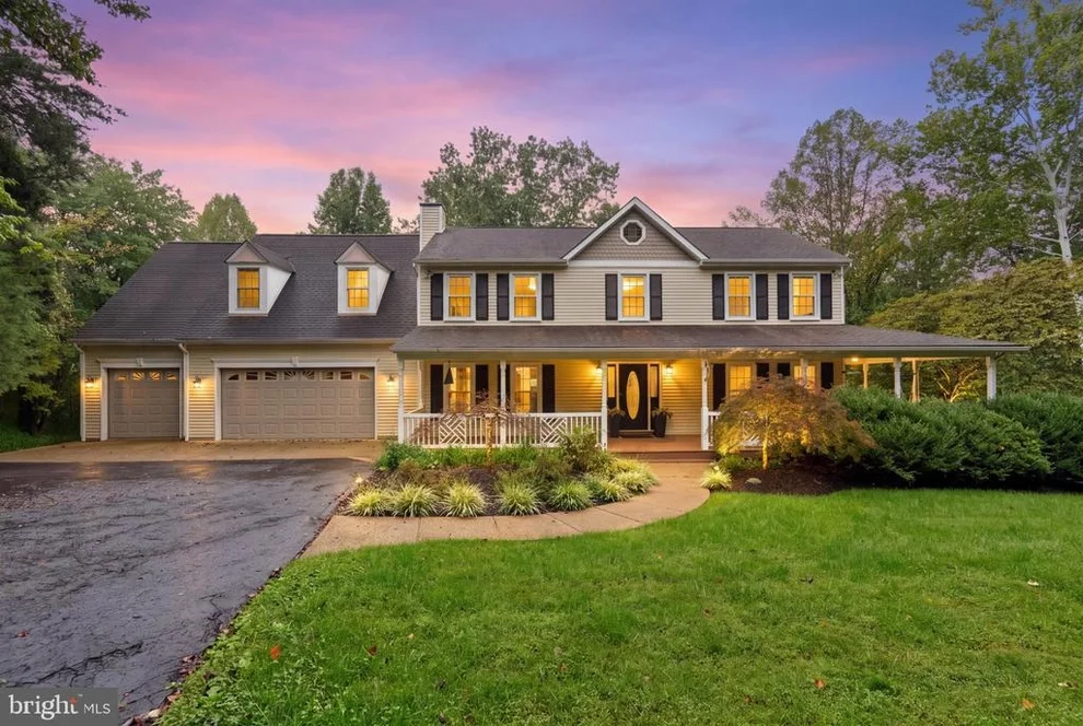 Unit for sale at 7154 CHESTERFIELD DRIVE, WARRENTON, VA 20187