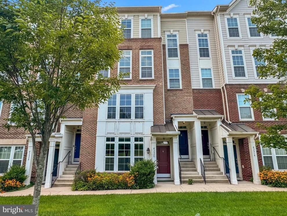 Unit for sale at 43520 STONECLIFF TERRACE, CHANTILLY, VA 20152