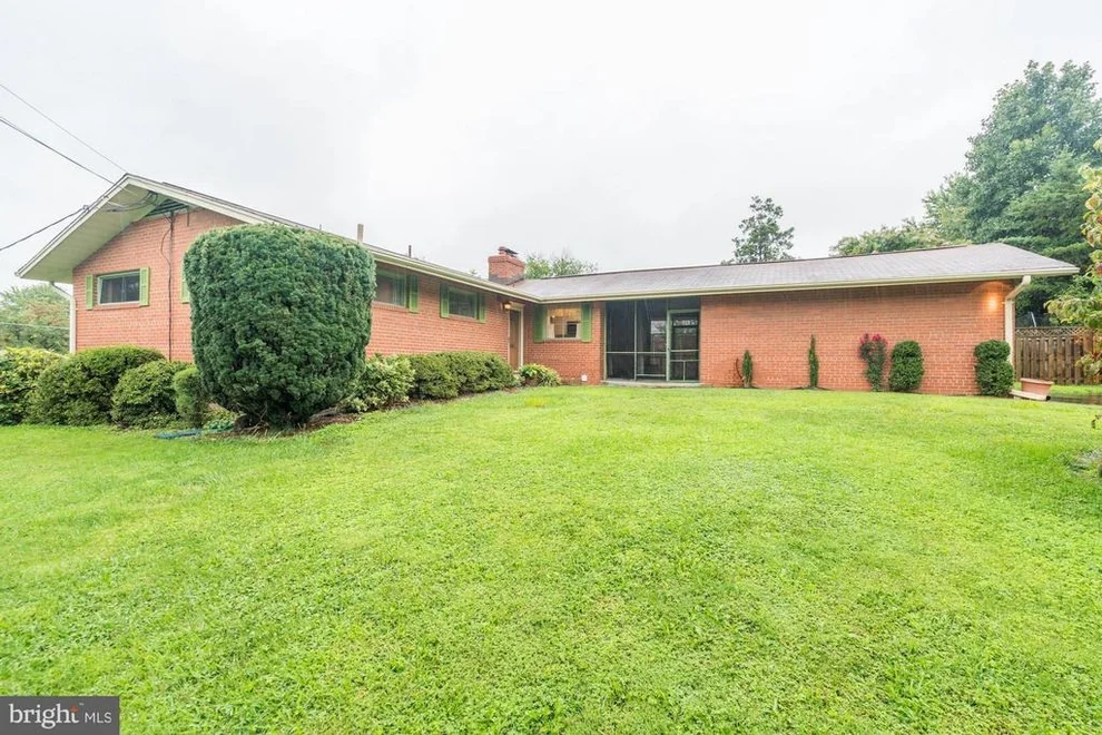 Unit for sale at 10001 BLACKTHORN COURT, FAIRFAX, VA 22030